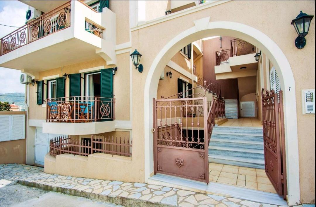 Elena'S Apartment 3 Argostoli  Zewnętrze zdjęcie